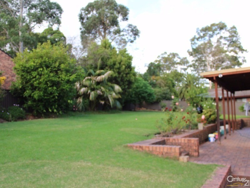 29 Dawes Ave, Castle Hill NSW 2154