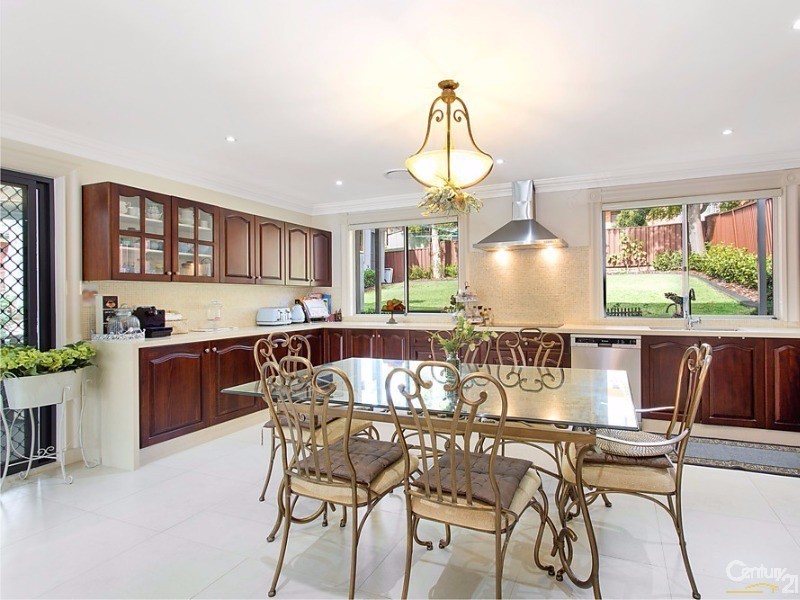 11 Meehan Place, Baulkham Hills NSW 2153