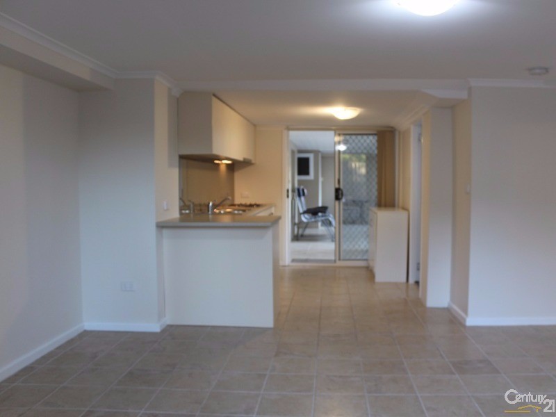 1/180 Old Northern Rd, Castle Hill NSW 2154