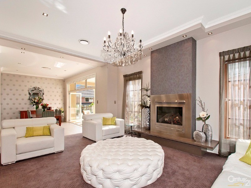 21 Brae Pl, Castle Hill NSW 2154