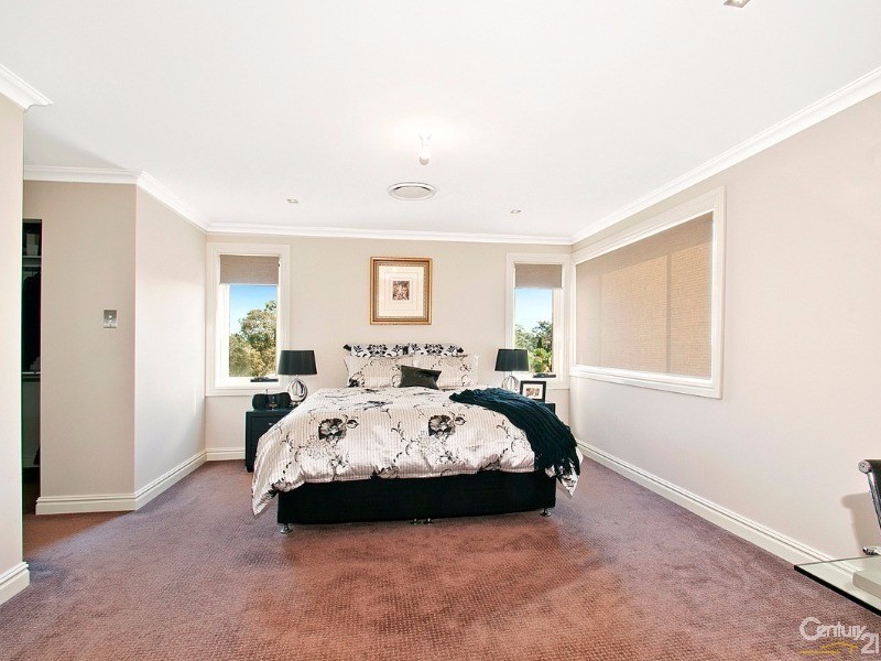 21 Brae Pl, Castle Hill NSW 2154