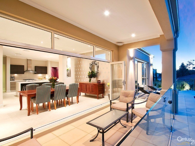 21 Brae Pl, Castle Hill NSW 2154