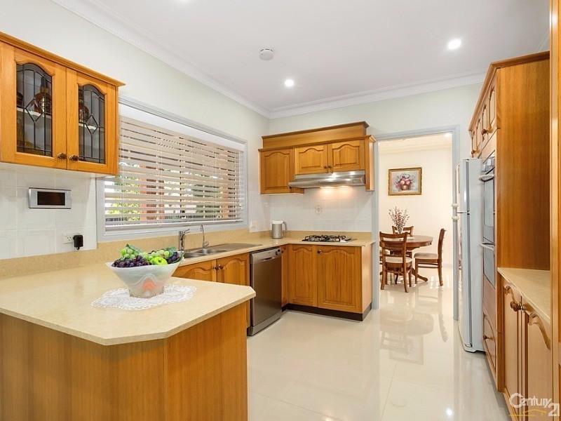 8 Cairngorm Avenue, Glenhaven NSW 2156