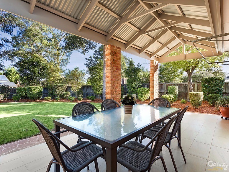 8 Cairngorm Avenue, Glenhaven NSW 2156