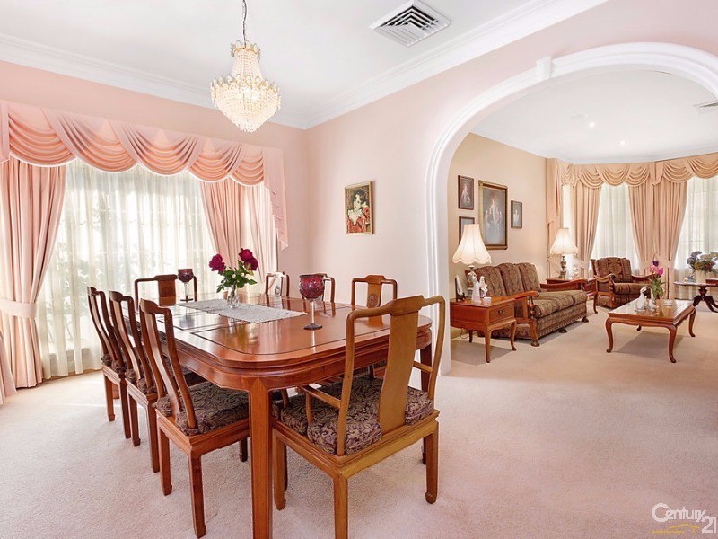 127 Highs Road, West Pennant Hills NSW 2125