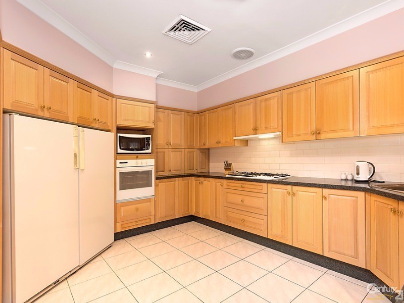 127 Highs Road, West Pennant Hills NSW 2125
