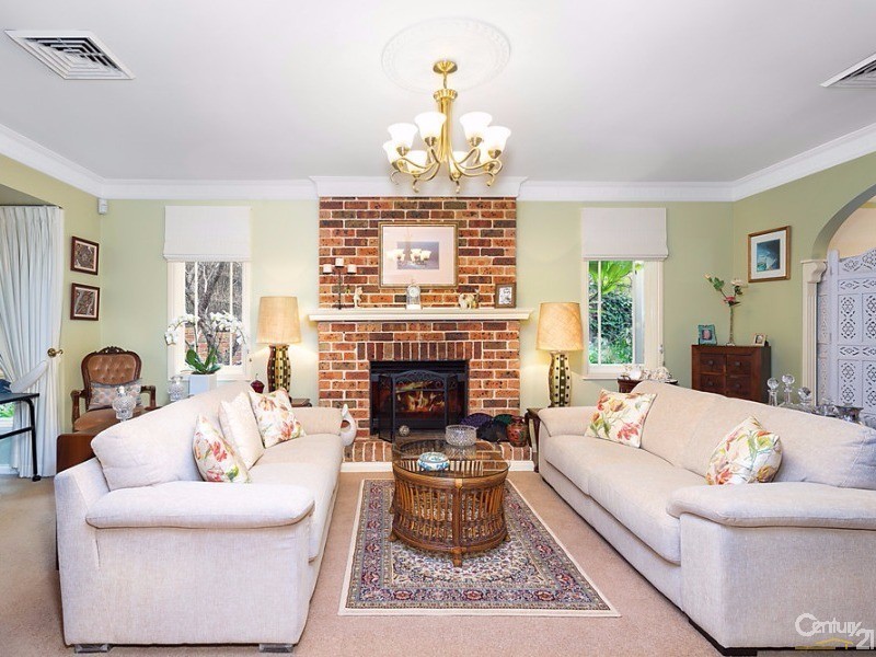 57 Ulundri Drive, Castle Hill NSW 2154