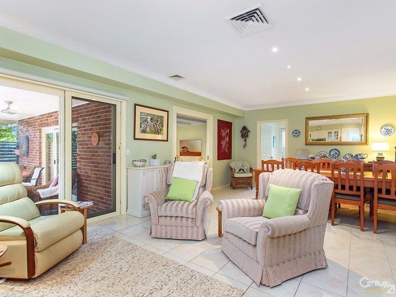 57 Ulundri Drive, Castle Hill NSW 2154