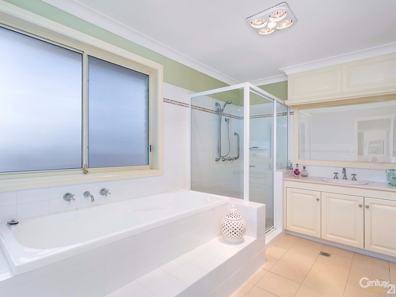 57 Ulundri Drive, Castle Hill NSW 2154