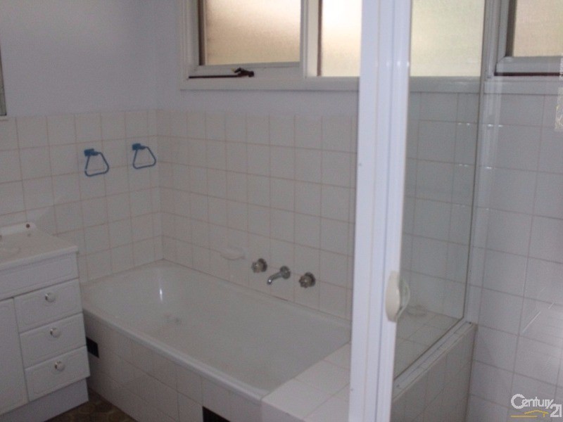 48 Kerrs Rd, Castle Hill NSW 2154