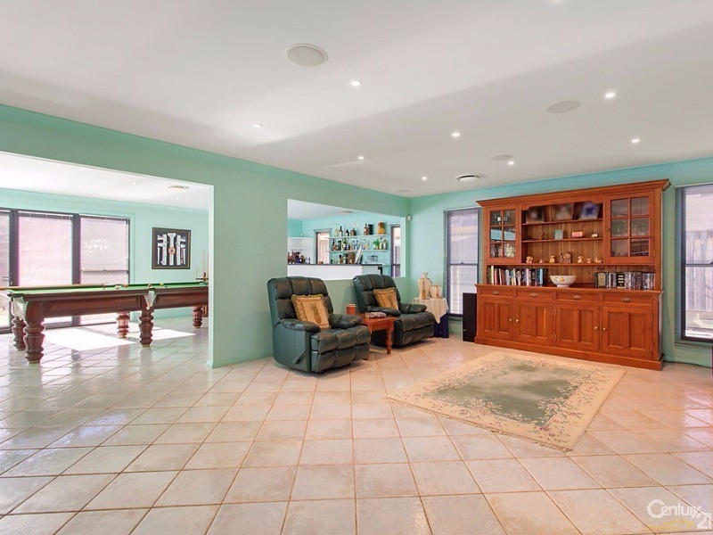 7 Kingussie Avenue, Castle Hill NSW 2154