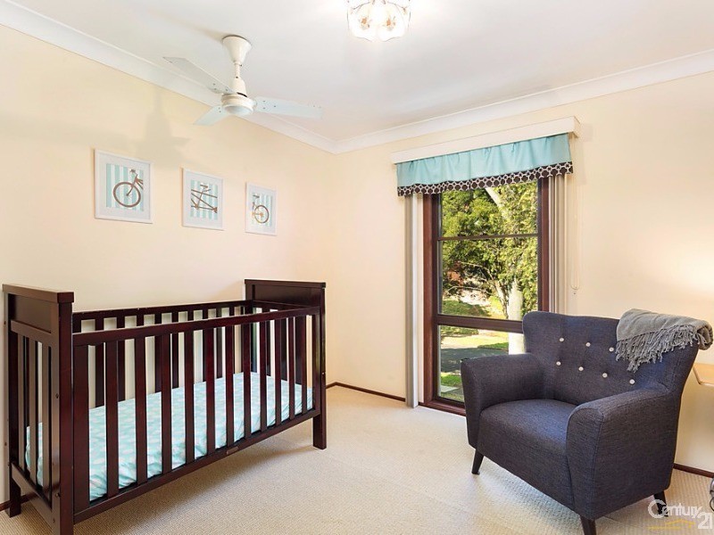 7 Holburn Crescent, Kings Langley NSW 2147