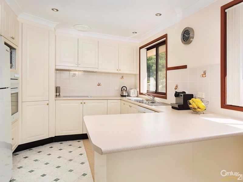 7 Holburn Crescent, Kings Langley NSW 2147