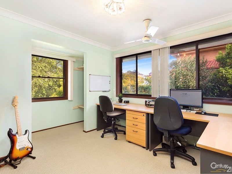 7 Holburn Crescent, Kings Langley NSW 2147
