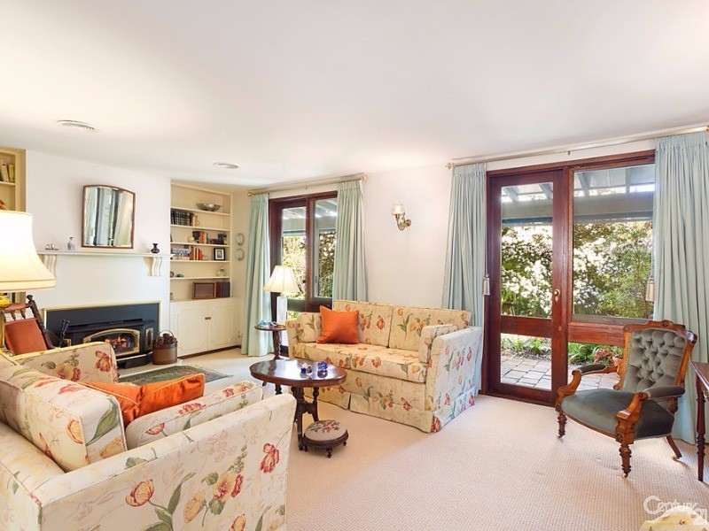 28 Wiseman Road, Castle Hill NSW 2154