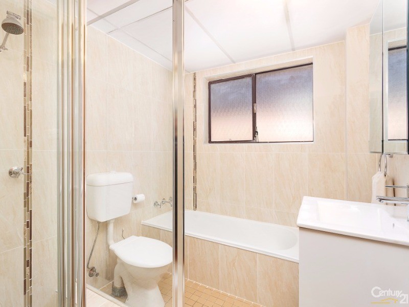 2/7 Jessie Street, Westmead NSW 2145