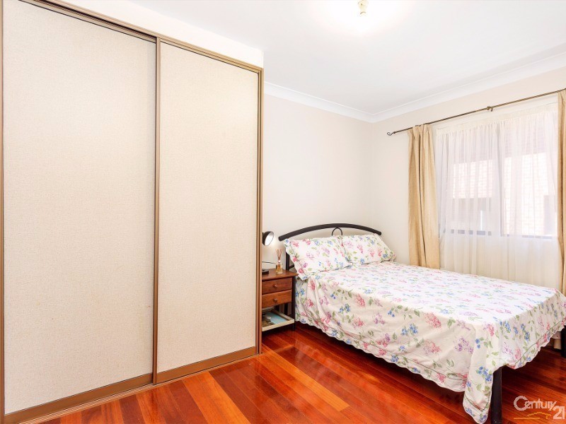 2/7 Jessie Street, Westmead NSW 2145