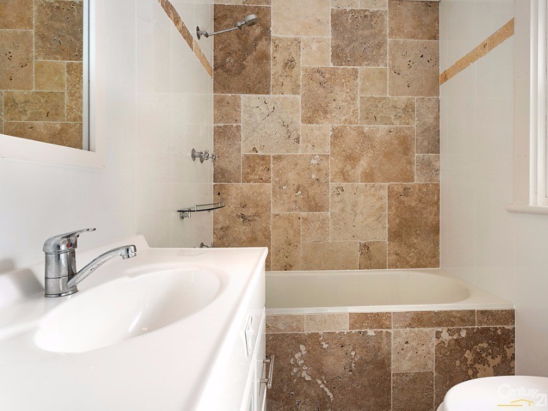 2A Kerrs Rd, Castle Hill NSW 2154