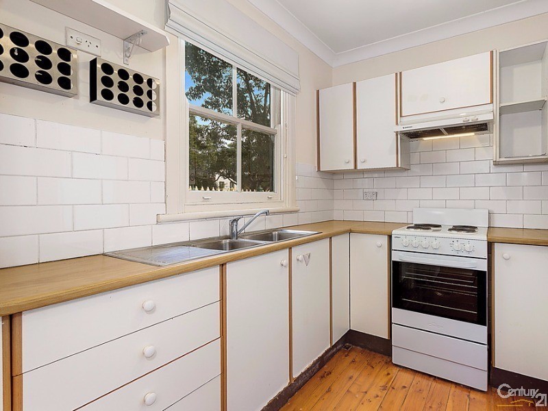 2A Kerrs Rd, Castle Hill NSW 2154