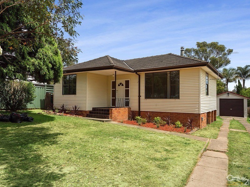 16 Sturt Street, Lalor Park NSW 2147