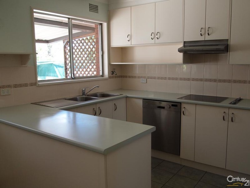 33 Murrills Crescent, Baulkham Hills NSW 2153