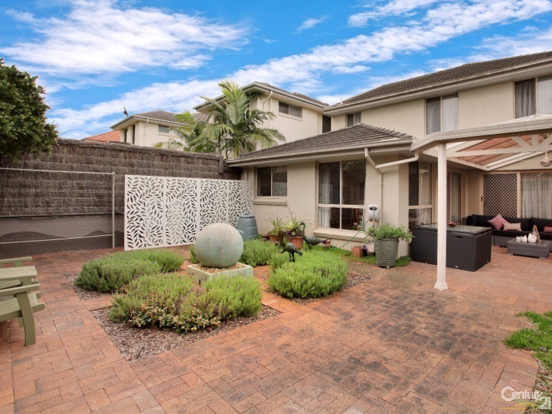 33 Skylark Circuit, Bella Vista NSW 2153