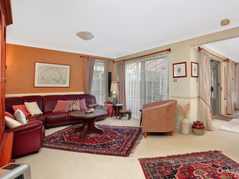 33 Skylark Circuit, Bella Vista NSW 2153