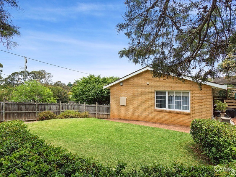 42 Brucedale Drive, Baulkham Hills NSW 2153