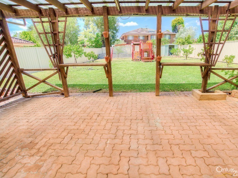 21 Radiata Ave, Baulkham Hills NSW 2153