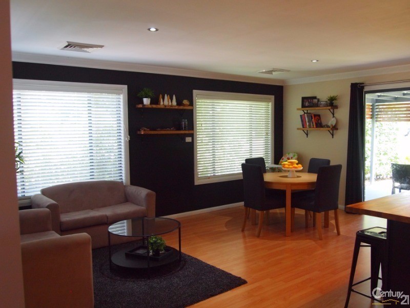 20 Candlenut Grove, Parklea NSW 2768