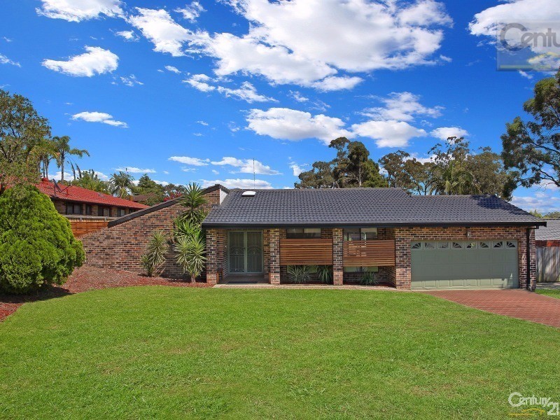 4 Wychwood Place, Castle Hill NSW 2154