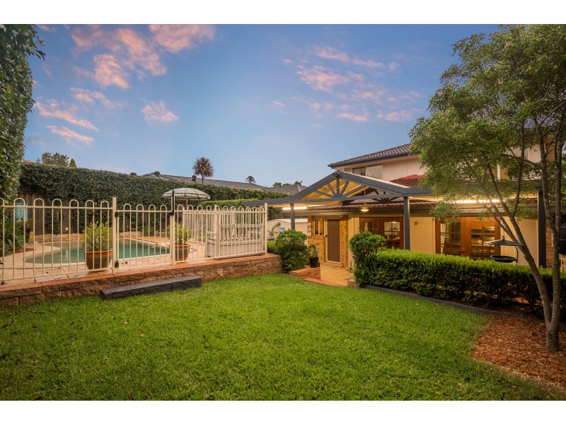 8 Brandon Grove, Kellyville NSW 2155