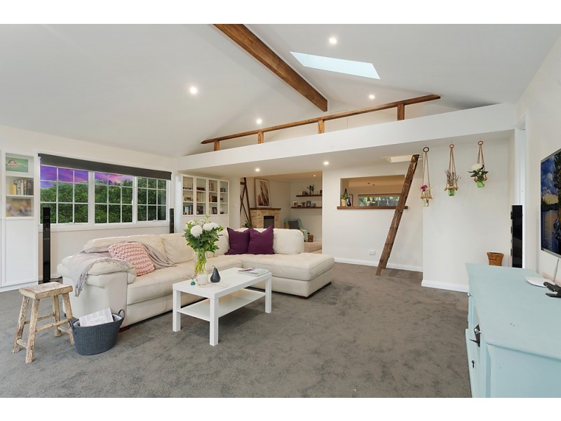 40 Ambleside Drive, Castle Hill NSW 2154