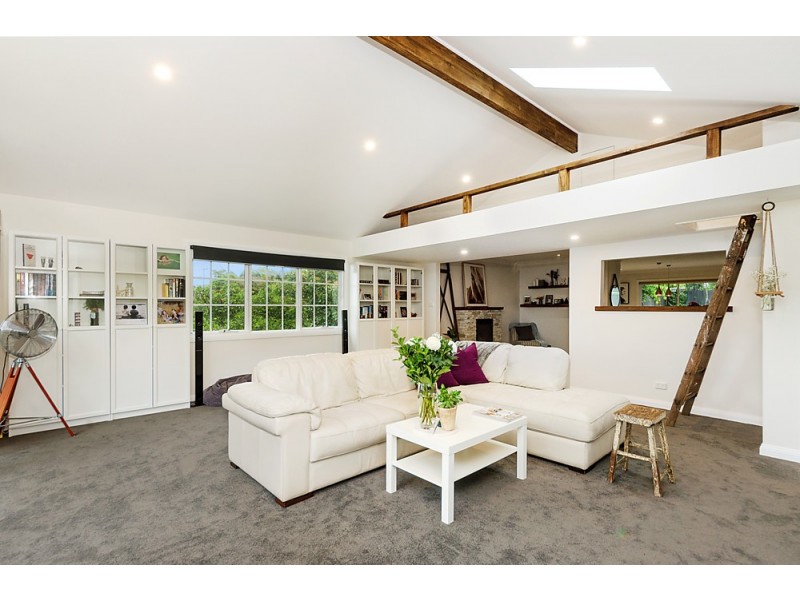 40 Ambleside Drive, Castle Hill NSW 2154