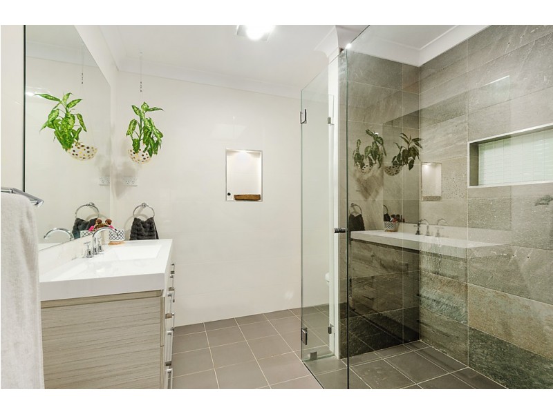 40 Ambleside Drive, Castle Hill NSW 2154