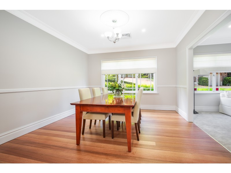 35 Amberwood Way, Castle Hill NSW 2154
