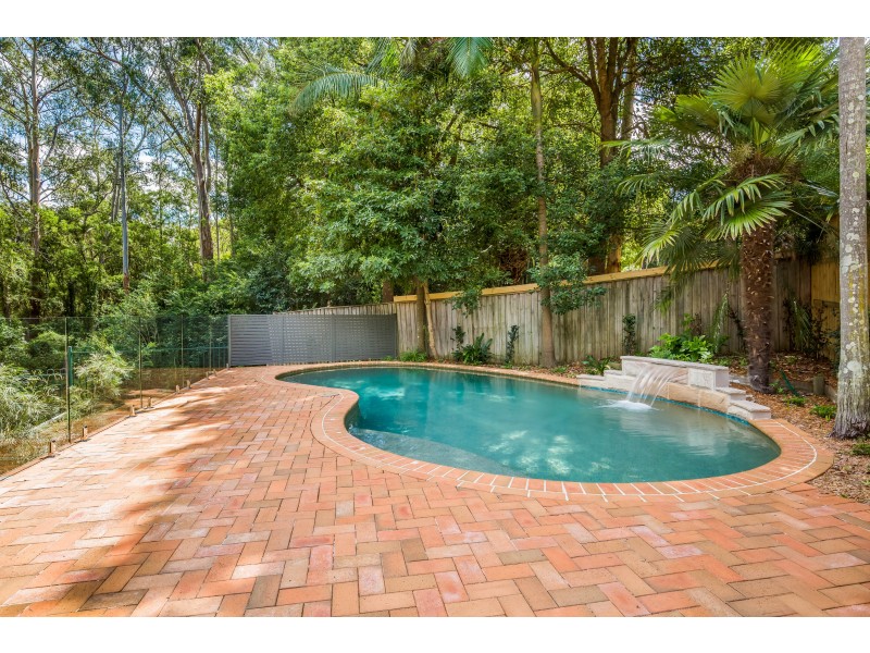 35 Amberwood Way, Castle Hill NSW 2154