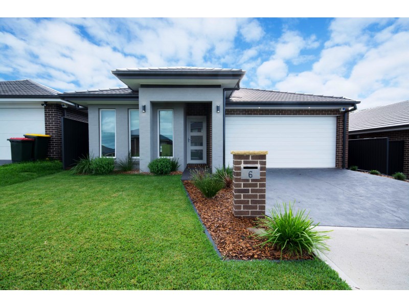 6 Callisto St, Riverstone NSW 2765