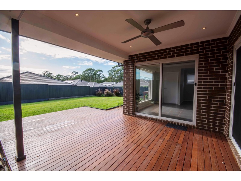6 Callisto St, Riverstone NSW 2765