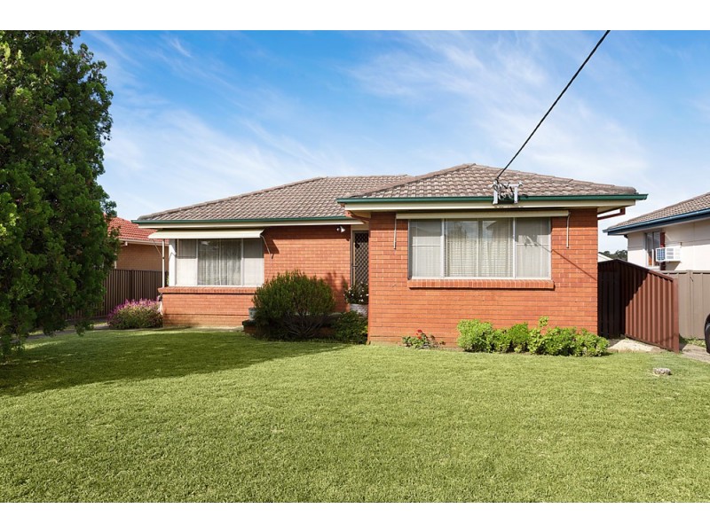 8 Daisy Street, Greystanes NSW 2145