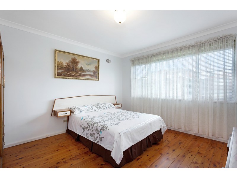 8 Daisy Street, Greystanes NSW 2145