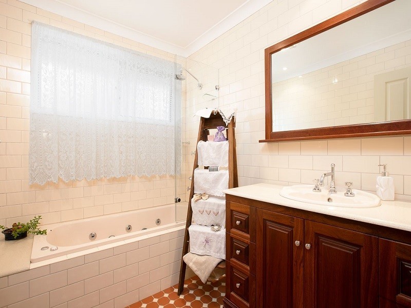 18 Warrina Avenue, Baulkham Hills NSW 2153