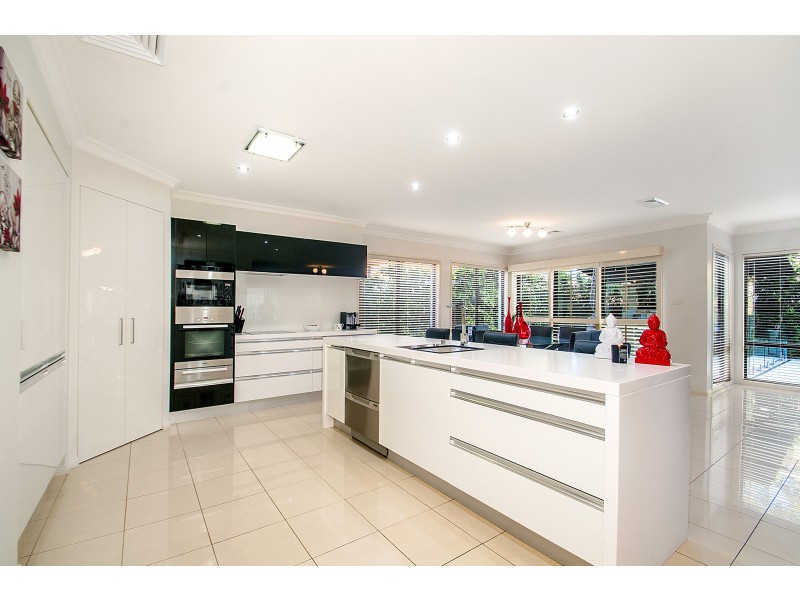 92 James Mileham Drive, Kellyville NSW 2155