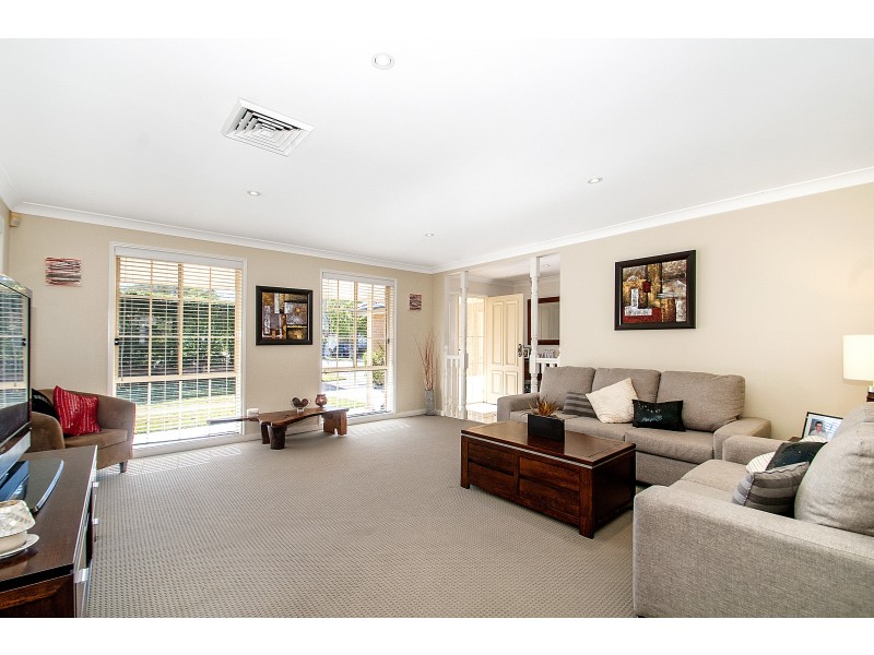 5 Cattai Creek Drive, Kellyville NSW 2155