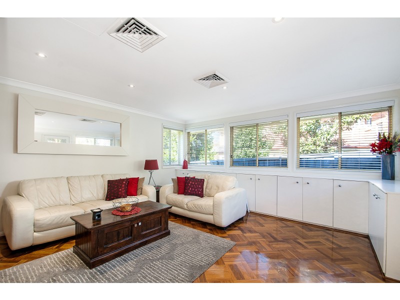 5 Cattai Creek Drive, Kellyville NSW 2155