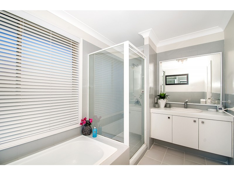 5 Cattai Creek Drive, Kellyville NSW 2155