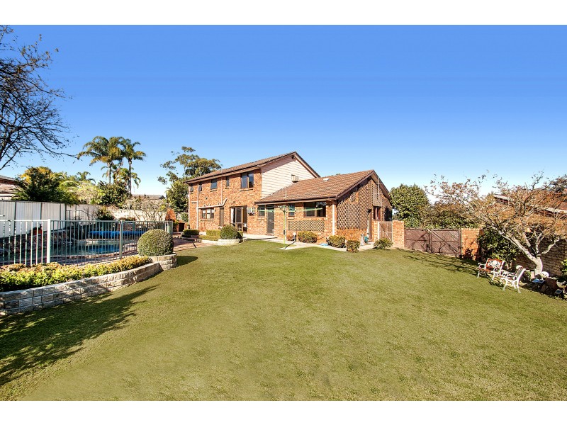 4 Frome Place, Castle Hill NSW 2154