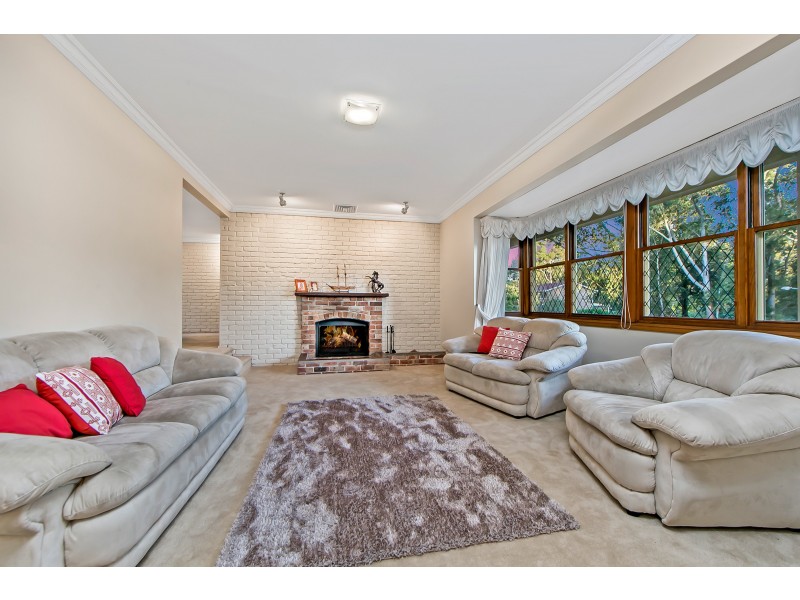 4 Abbey Way, Glenhaven NSW 2156