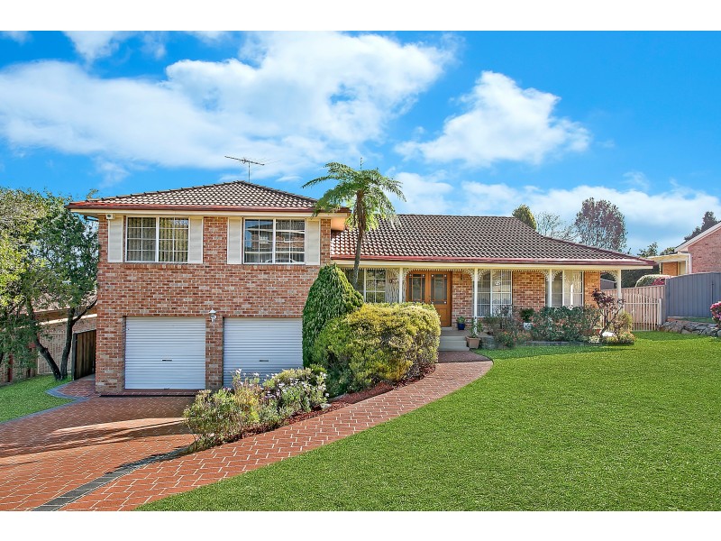 32 Battlement Crescent, Castle Hill NSW 2154