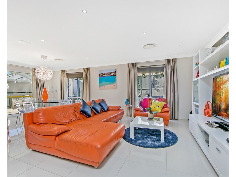 64 Riverbank Drive, The Ponds NSW 2769